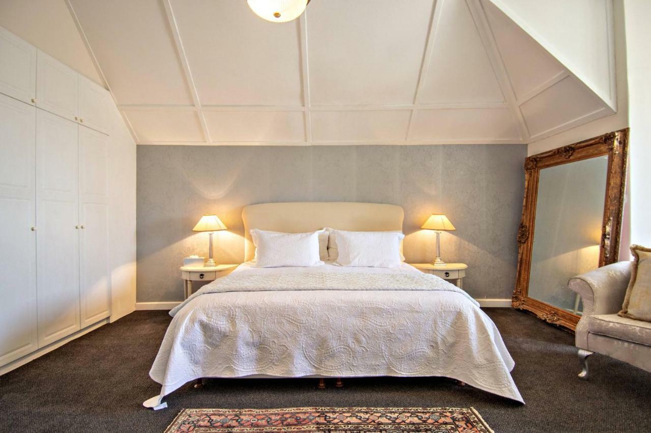 Rhonda'S Manor Boutique Guesthouse Кейптаун Екстериор снимка