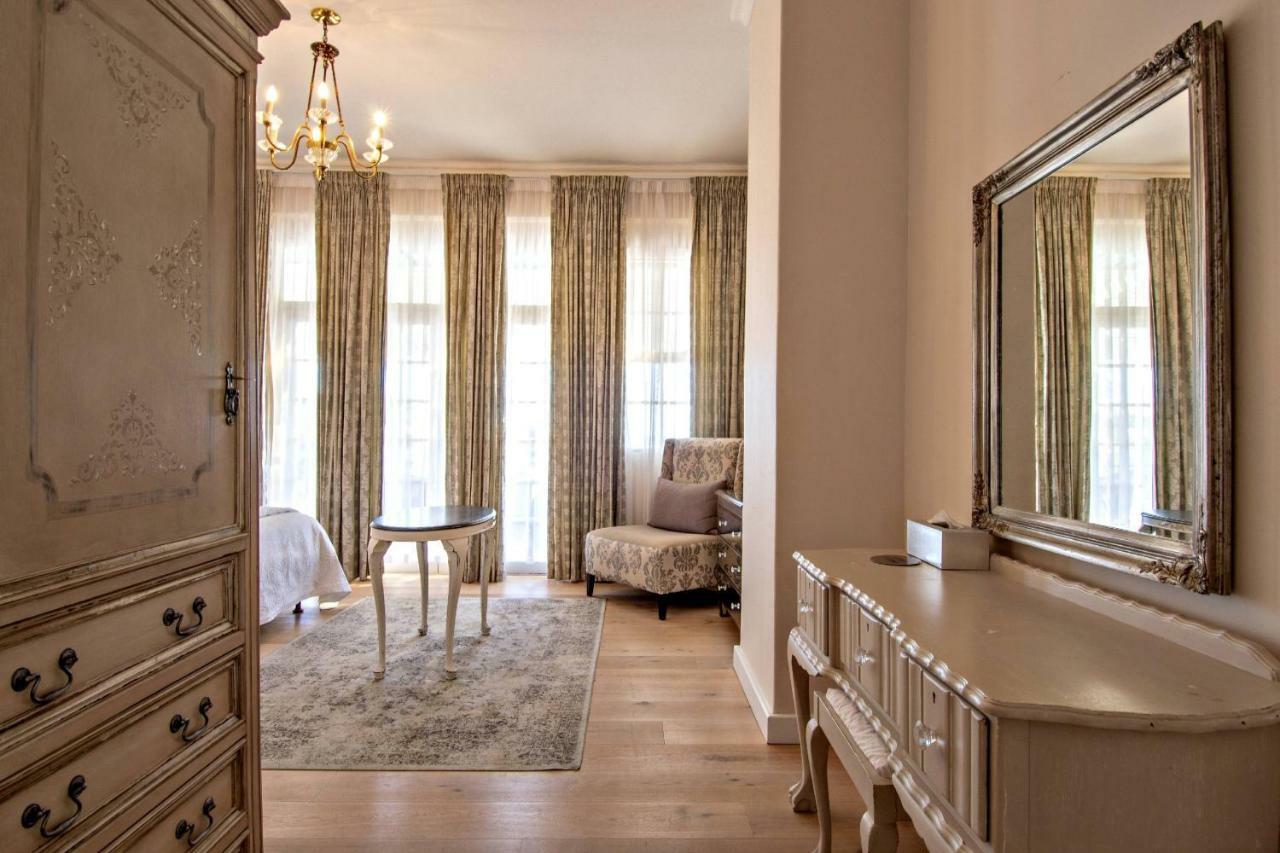 Rhonda'S Manor Boutique Guesthouse Кейптаун Екстериор снимка