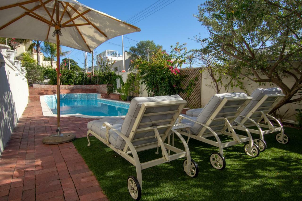 Rhonda'S Manor Boutique Guesthouse Кейптаун Екстериор снимка