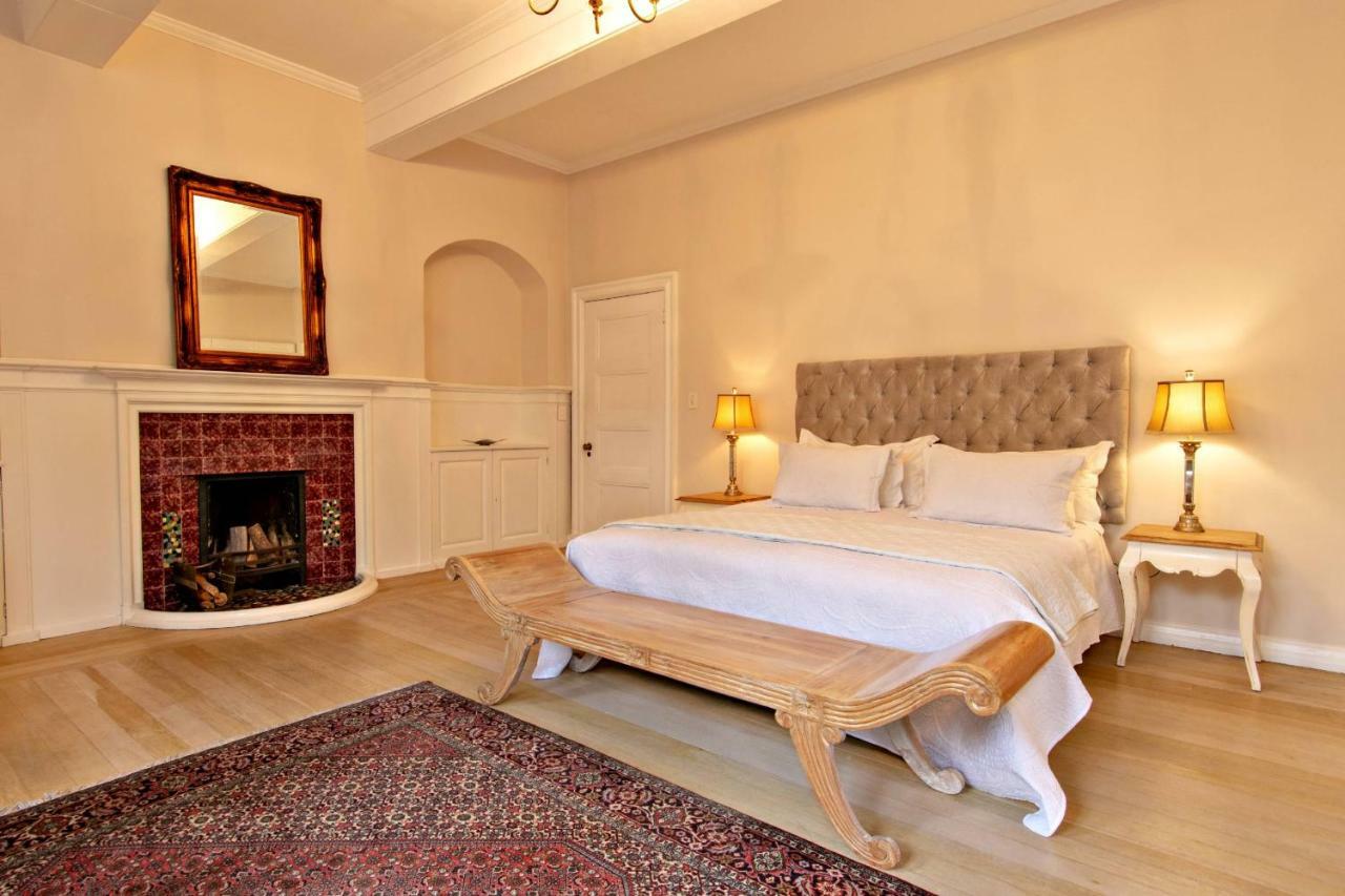 Rhonda'S Manor Boutique Guesthouse Кейптаун Екстериор снимка